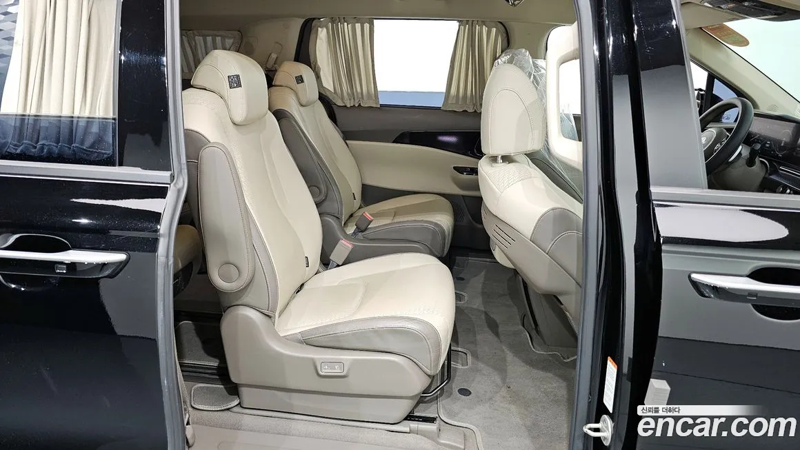 Kia Carnival 4th generation 2021 Черный из Кореи, фото 3