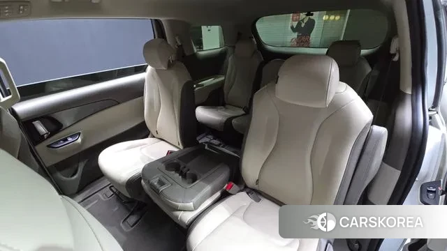 Kia Carnival 4th generation 2022 Белый из Кореи, фото 3