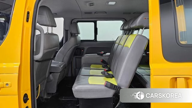 Hyundai The New Grand Starex 2019 Желтый из Кореи, фото 3