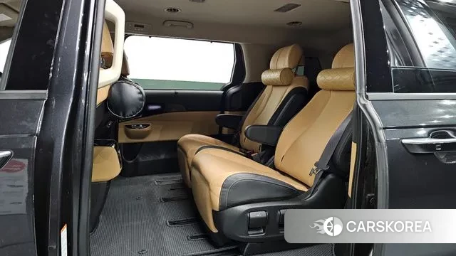 Kia Carnival 4th generation 2021 Серый из Кореи, фото 3