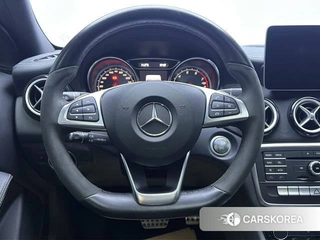 Mercedes-Benz GLA 2018 Белый из Китая, фото 3