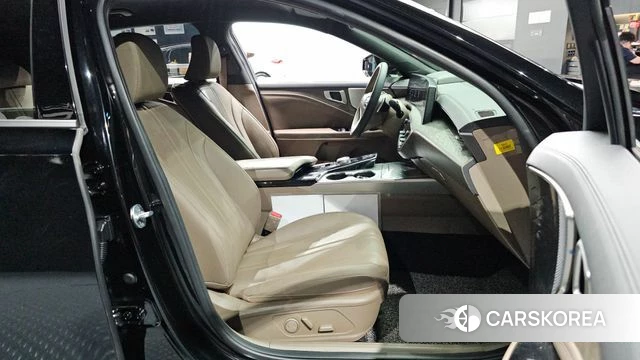 Kia K8 2022 Черный из Кореи, фото 3