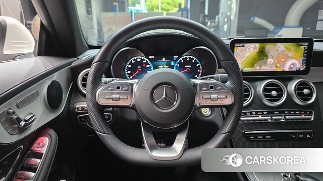 Mercedes-Benz C-Class W205 2023 Белый из Кореи, фото 3