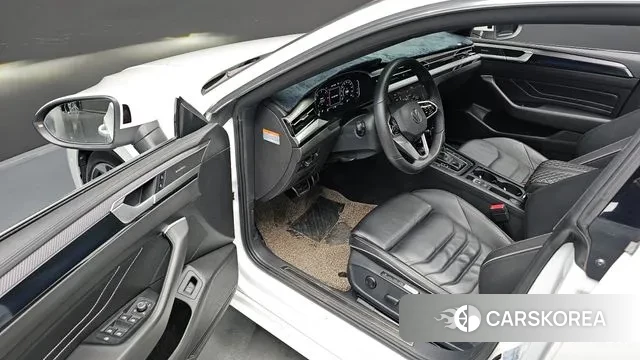 Volkswagen Arteon 2022 Белый из Кореи, фото 3
