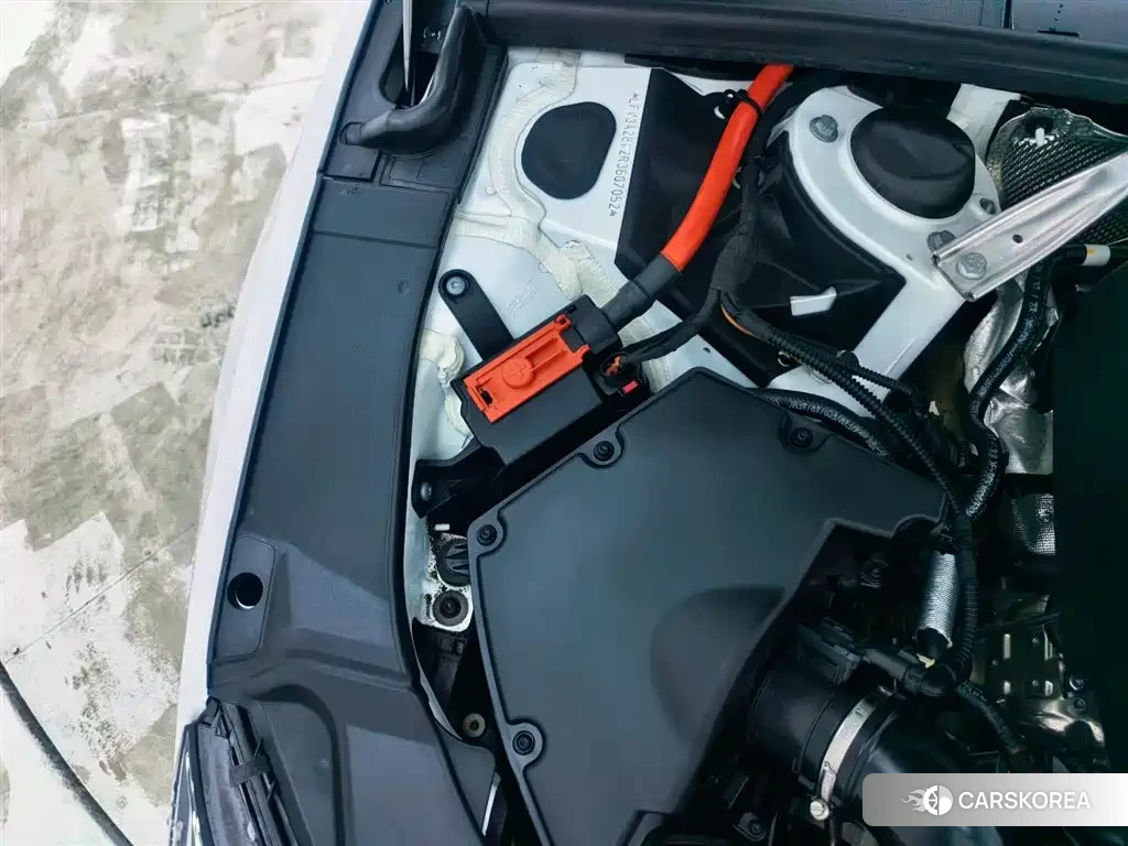 Audi A4L 2024 Белый из Китая, фото 4