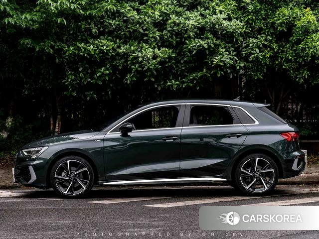 Audi A3 2024 Зеленый из Китая, фото 3