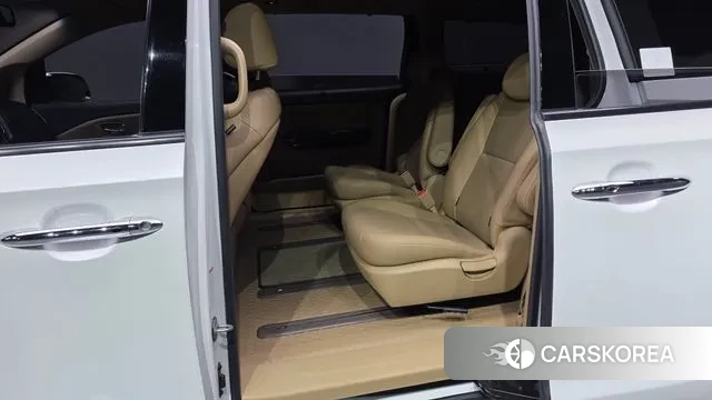 Kia The New Carnival 2019 Белый из Кореи, фото 3