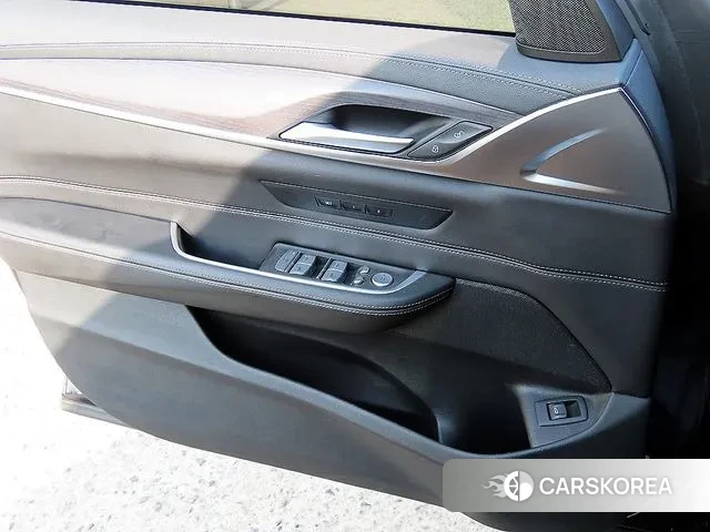 BMW 6 Series GT (G32) 2022 Черный из Кореи, фото 3