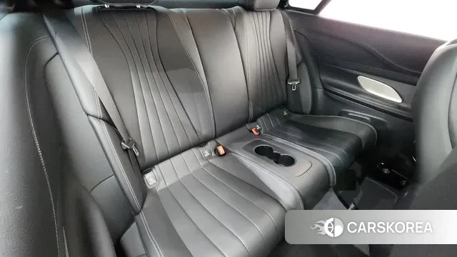 Mercedes-Benz E-Class W213 2023 Белый из Кореи, фото 3