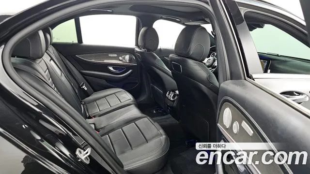 Mercedes-Benz E-Class W213 2019 Черный из Кореи, фото 3