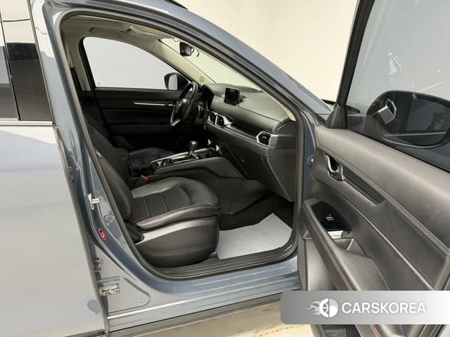 Mazda CX-5 2021 Темно-серый из Китая, фото 3