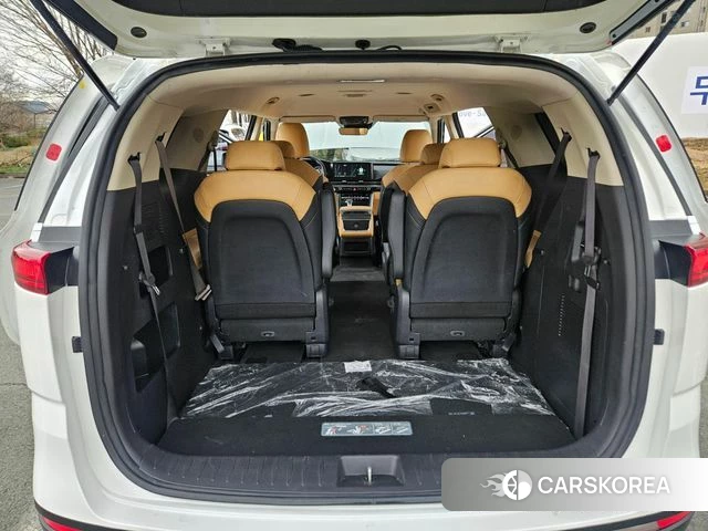 Kia Carnival 4th generation 2022 Белый из Кореи, фото 3