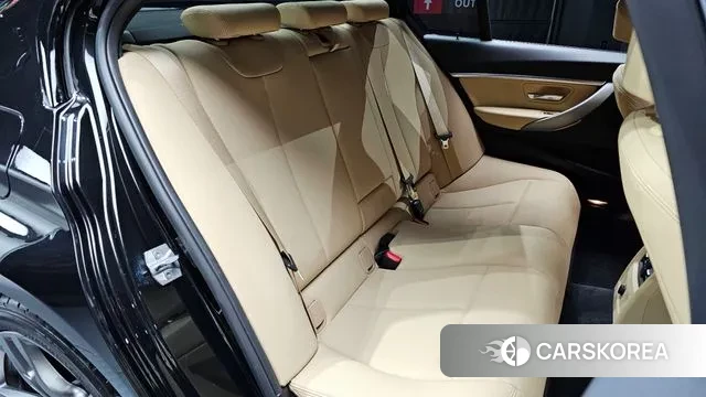 BMW 3 Series (F30) 2018 Черный из Кореи, фото 3