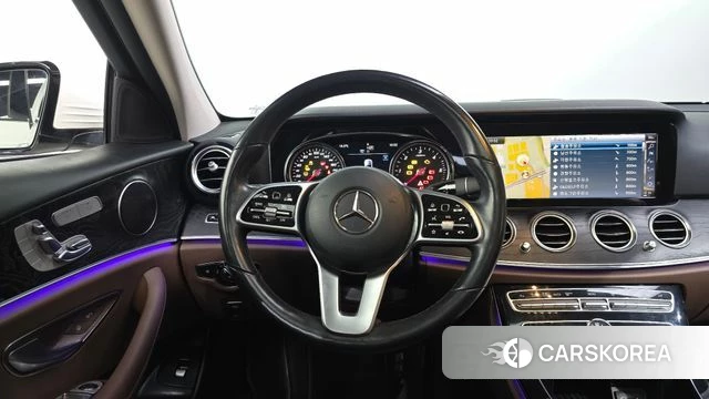 Mercedes-Benz E-Class W213 2019 Белый из Кореи, фото 3