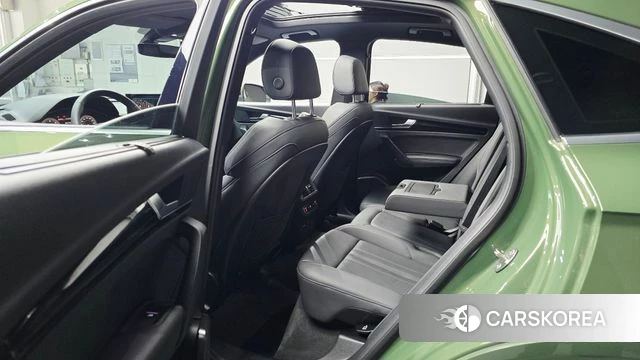 Audi Q5 (FY) 2022 Зеленый из Кореи, фото 3
