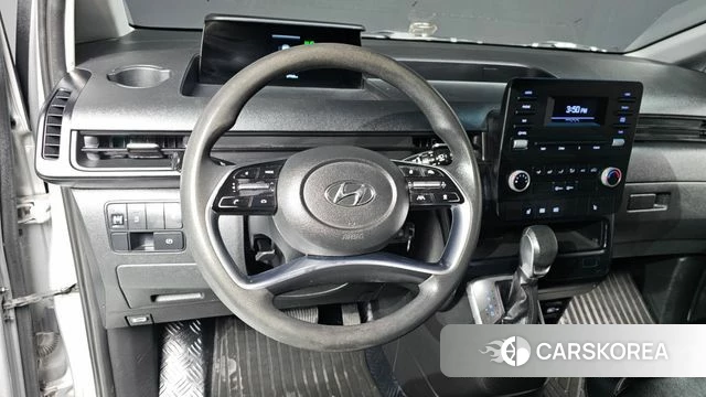 Hyundai Staria 2021 Серебристо-серый из Кореи, фото 3