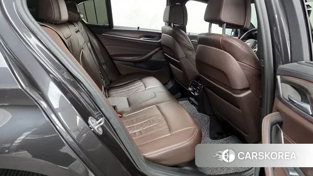 BMW 5 Series (G30) 2020 Серый из Кореи, фото 3