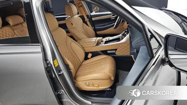 Genesis GV80 2021 Серебристо-серый из Кореи, фото 3