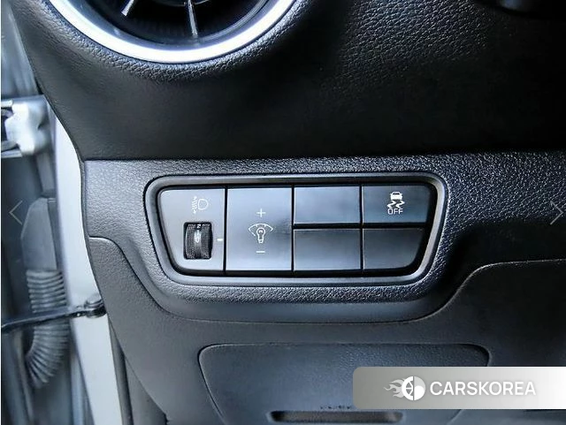 Kia The New K3 2nd generation 2022 Белый из Кореи, фото 3