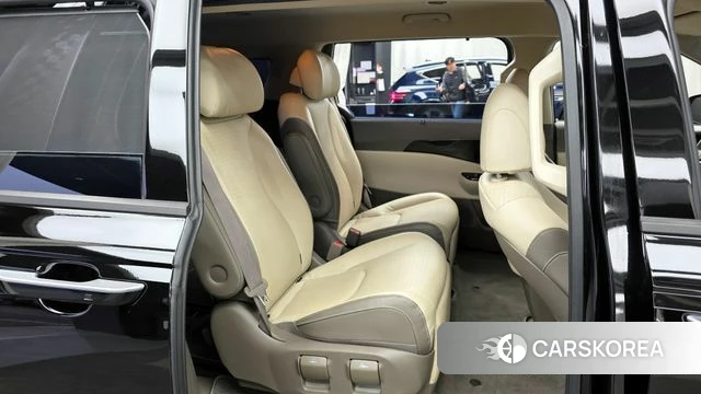 Kia Carnival 4th generation 2021 Черный из Кореи, фото 3