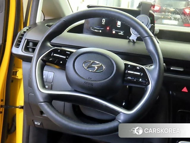 Hyundai Staria 2024 Желтый из Кореи, фото 3