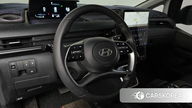 Hyundai Staria 2025 Белый из Кореи, фото 3