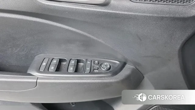 Hyundai Venue 2021 Серый из Кореи, фото 3