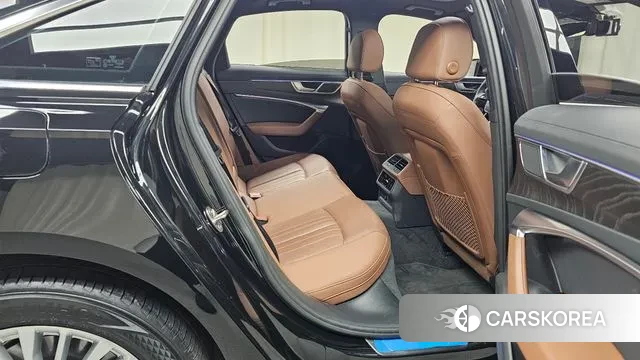 Audi A6 (C8) 2020 Черный из Кореи, фото 3