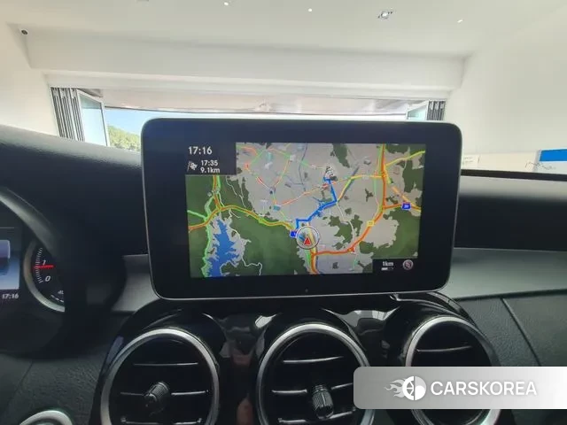 Mercedes-Benz C-Class W205 2018 Белый из Кореи, фото 3