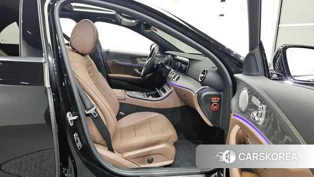 Mercedes-Benz E-Class W213 id 2884574 из Кореи 3