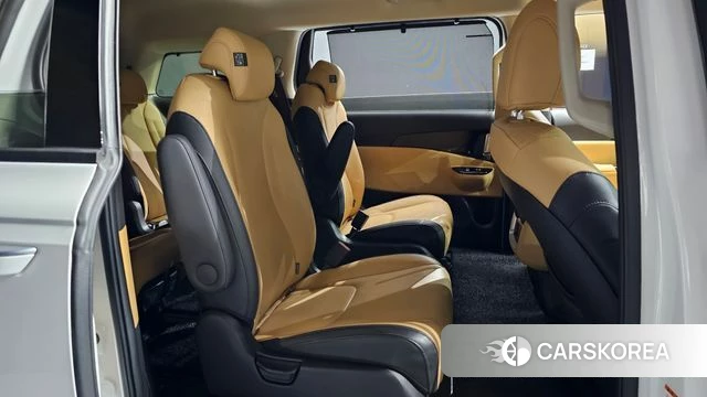 Kia Carnival 4th generation 2022 Белый из Кореи, фото 3