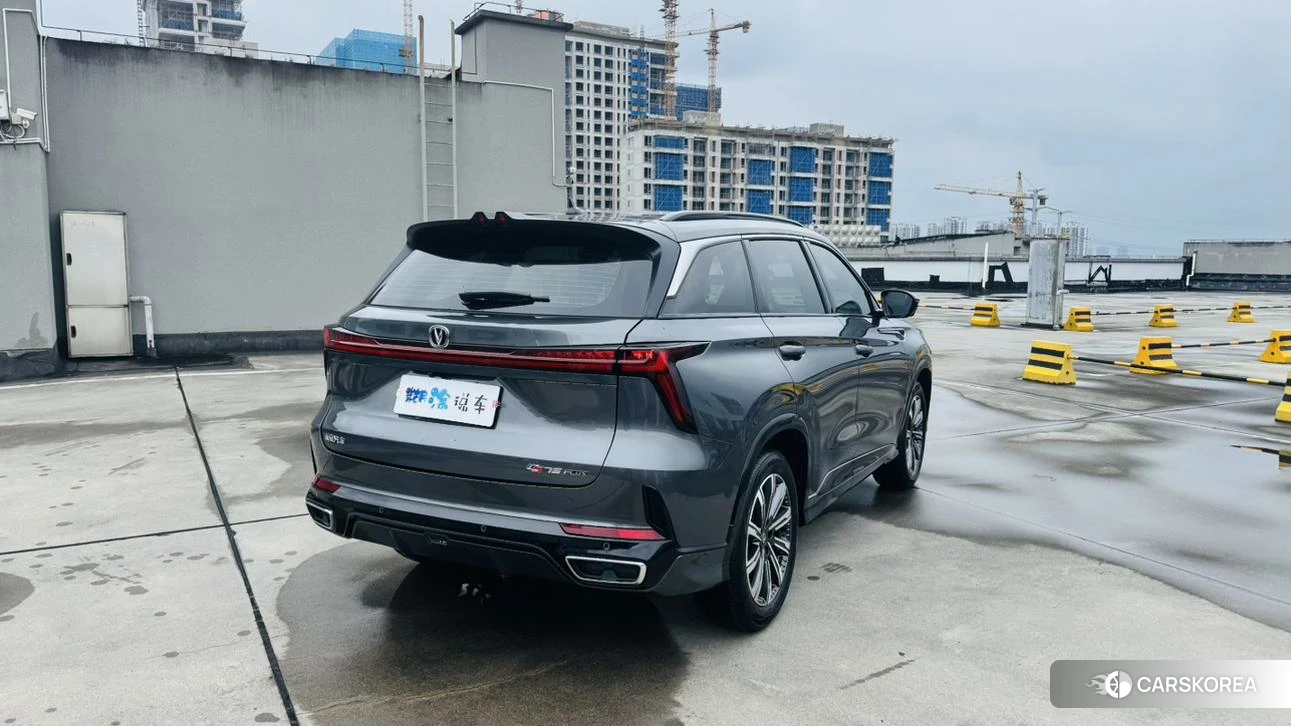 Chang'an CS75 PLUS 2024 Темно-серый из Китая, фото 3