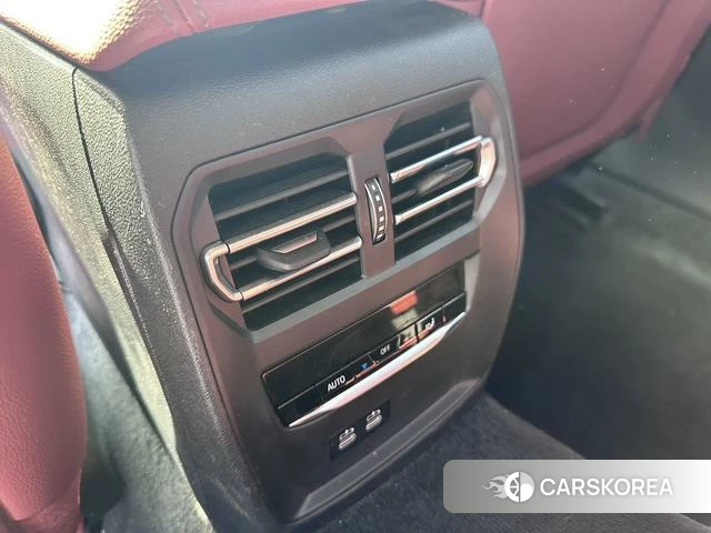 BMW 3 series 2023 Черный из Китая, фото 3