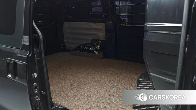 Hyundai The New Grand Starex 2021 Черный из Кореи, фото 3