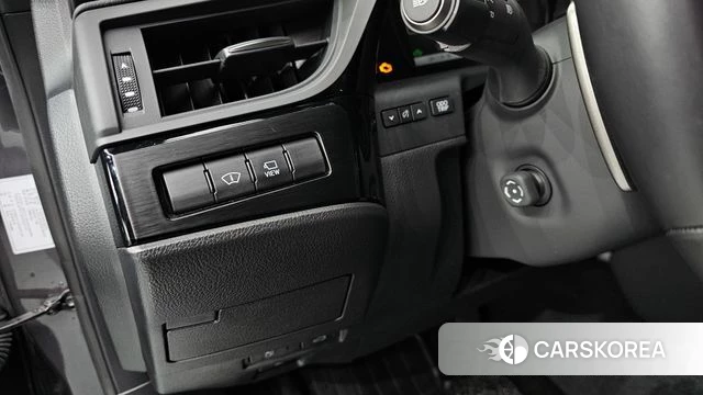 Lexus ES300h 7th generation 2024 Серый из Кореи, фото 3