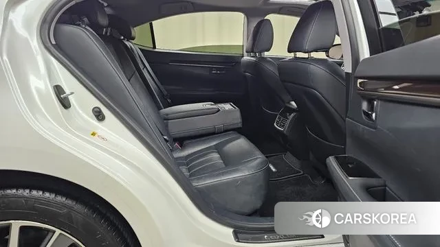 Lexus New ES300h 2018 Белый из Кореи, фото 3