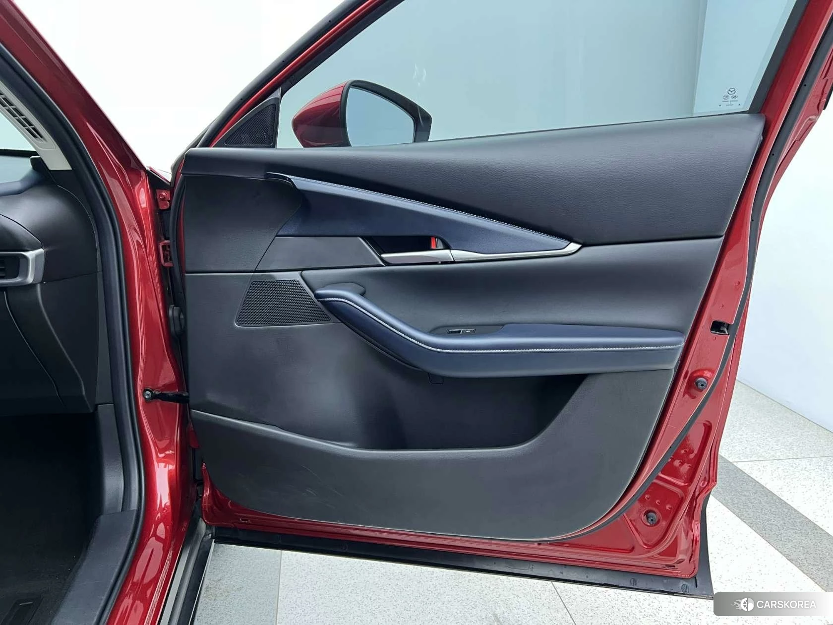 Mazda CX-30 2021 Красный из Китая, фото 3