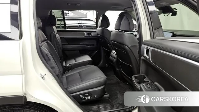 Hyundai Santa Fe (MX5) 2023 Жемчужный цвет из Кореи, фото 3