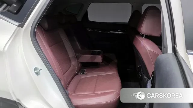 Kia Seltos 2022 Белый из Кореи, фото 3