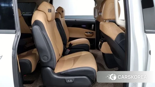 Kia Carnival 4th generation 2023 Белый из Кореи, фото 3