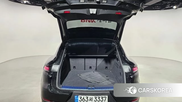 Porsche Cayenne (PO536) 2024 Черный из Кореи, фото 3