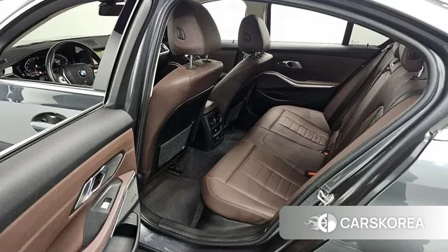 BMW 3 Series (G20) 2020 Серый из Кореи, фото 3