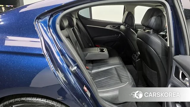 Genesis G70 2018 Синий из Кореи, фото 3