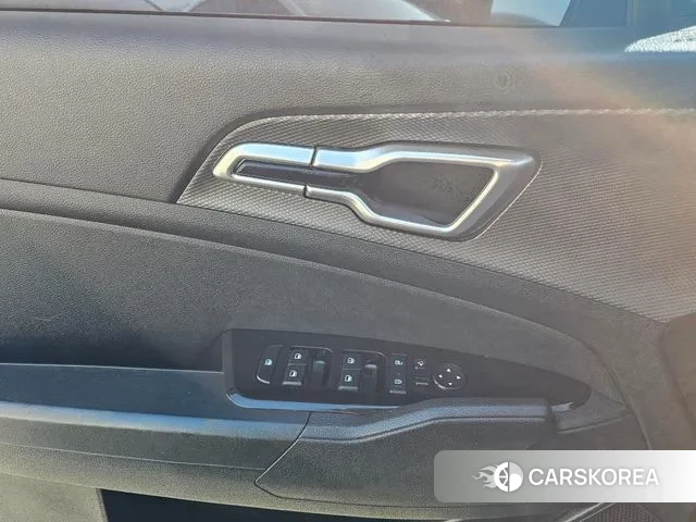 Kia Sportage 5th Generation 2022 Черный из Кореи, фото 3