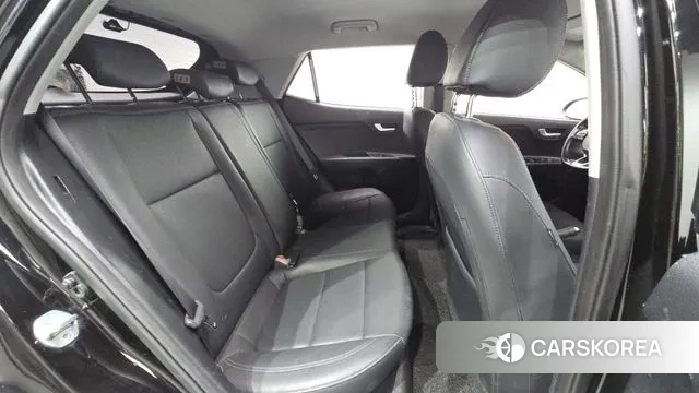 Kia Stonic 2018 Черный из Кореи, фото 3