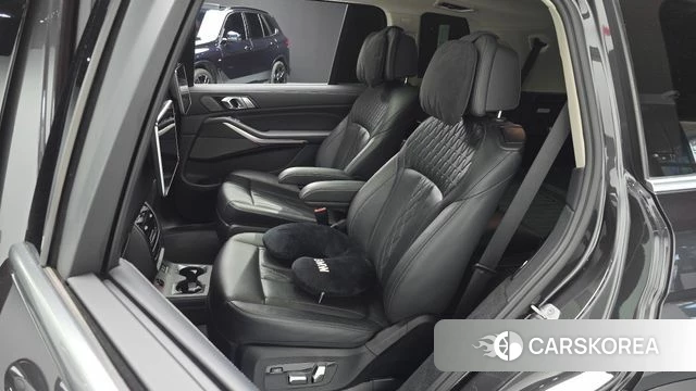 BMW X7 (G07) 2022 Серый из Кореи, фото 3