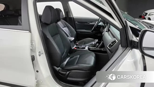 Kia Seltos 2022 Белый из Кореи, фото 3