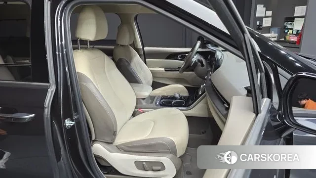 Kia Carnival 4th generation 2021 Серый из Кореи, фото 3