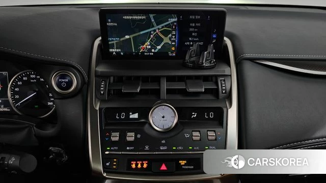 Lexus NX300h 2018 Серый из Кореи, фото 3