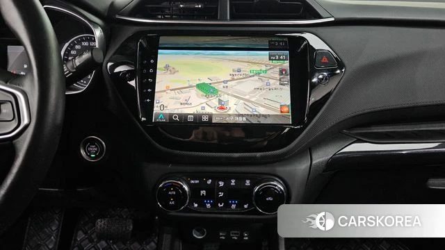 Chevrolet (GM Daewoo) Trailblazer 2021 Белый из Кореи, фото 3